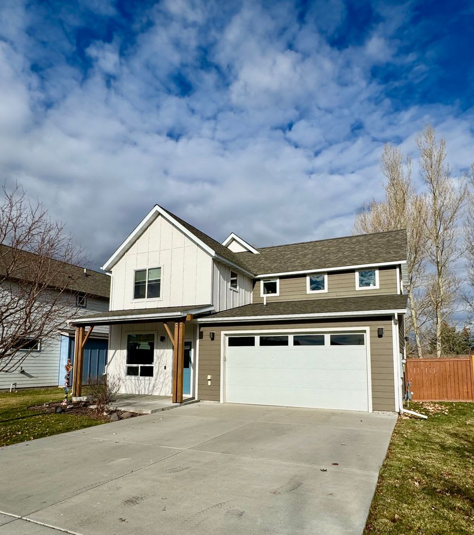 Chic  Comfortable 3-Bed Home in Bozeman’s King Arthur Park