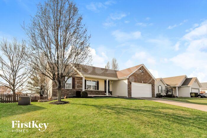 212 Royallmanor Lane