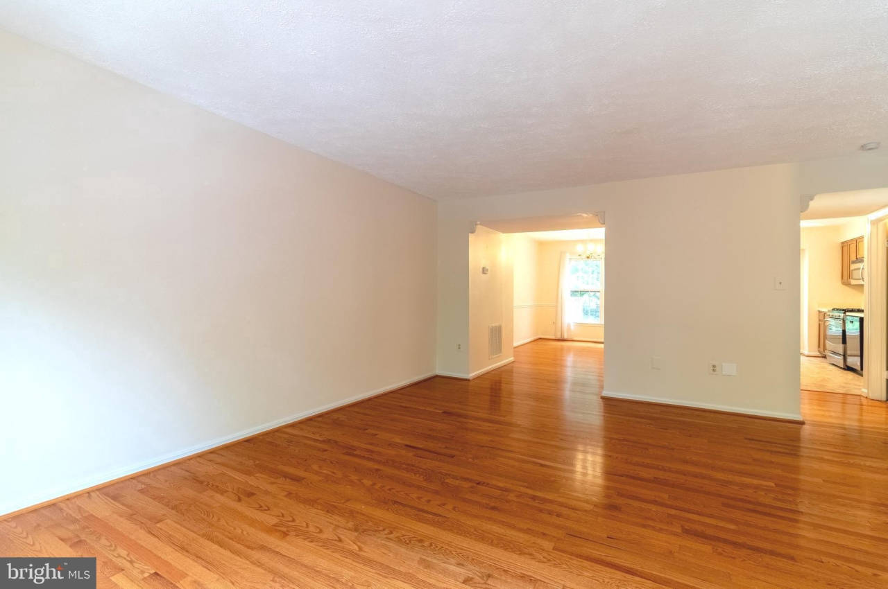 4796 GAINSBOROUGH Drive