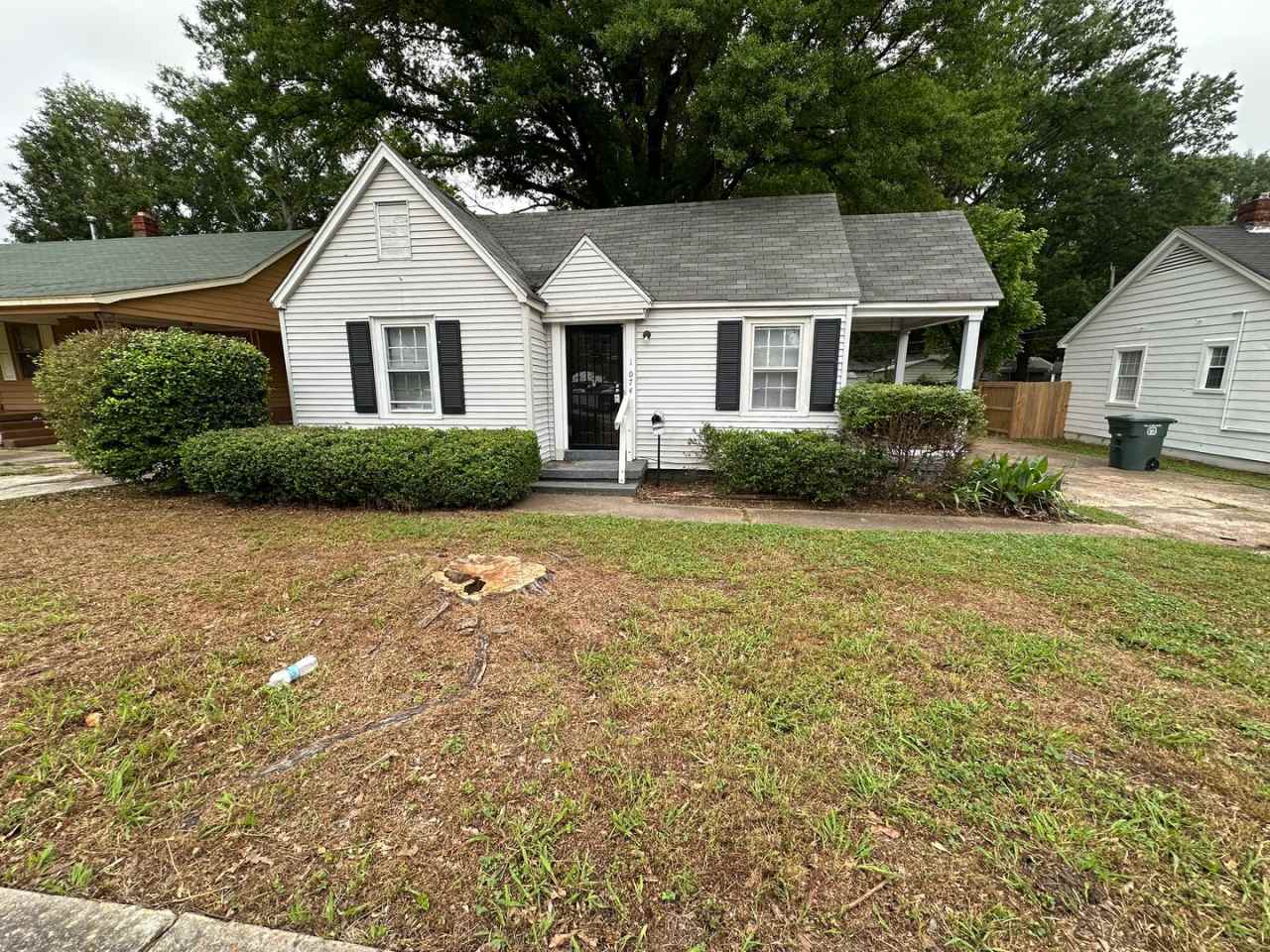 Welcome to 1074 S Prescott St!