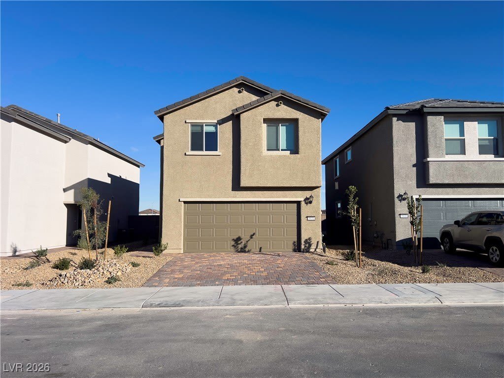 5934 Swift Lariat Street