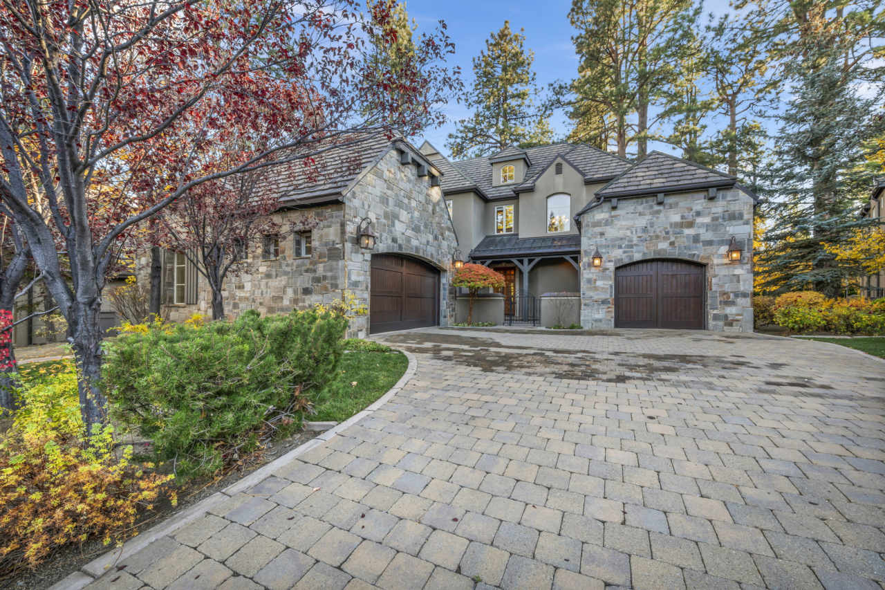 6554 Champetre Court