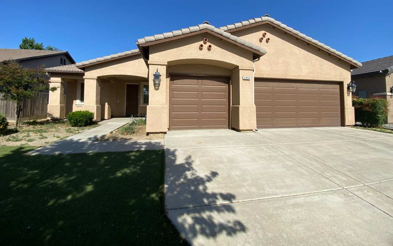 Beautiful Home for rent in Visalia, Ca