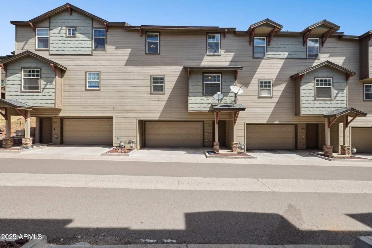 2498 W Cripple Creek Drive