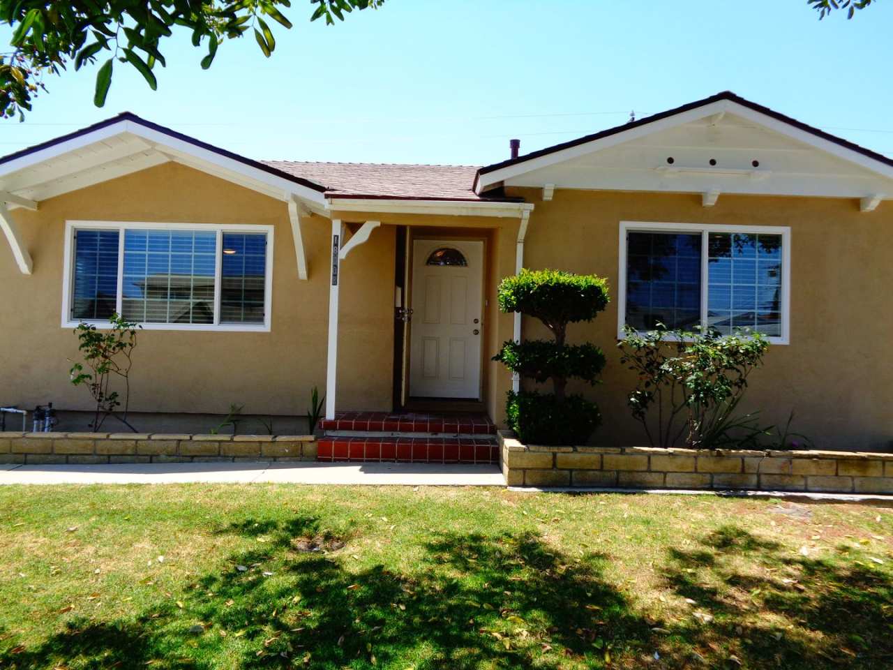 Coming Soon-Remodeled 3 Bed 2 Bath Home For Rent in Artesia