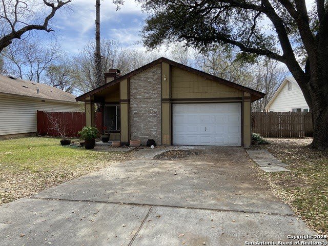 5506 Kissing Oak