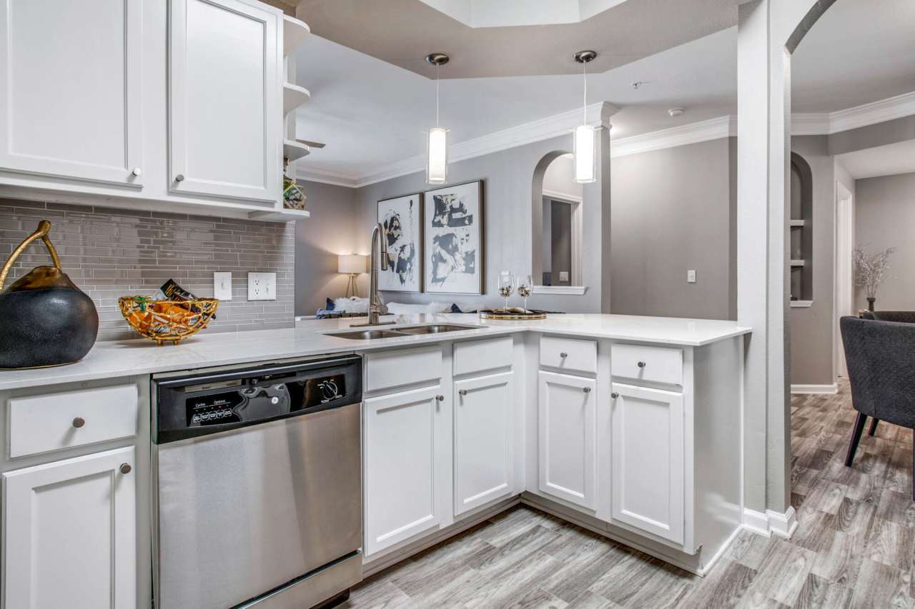 Vista 121 Apartment Homes