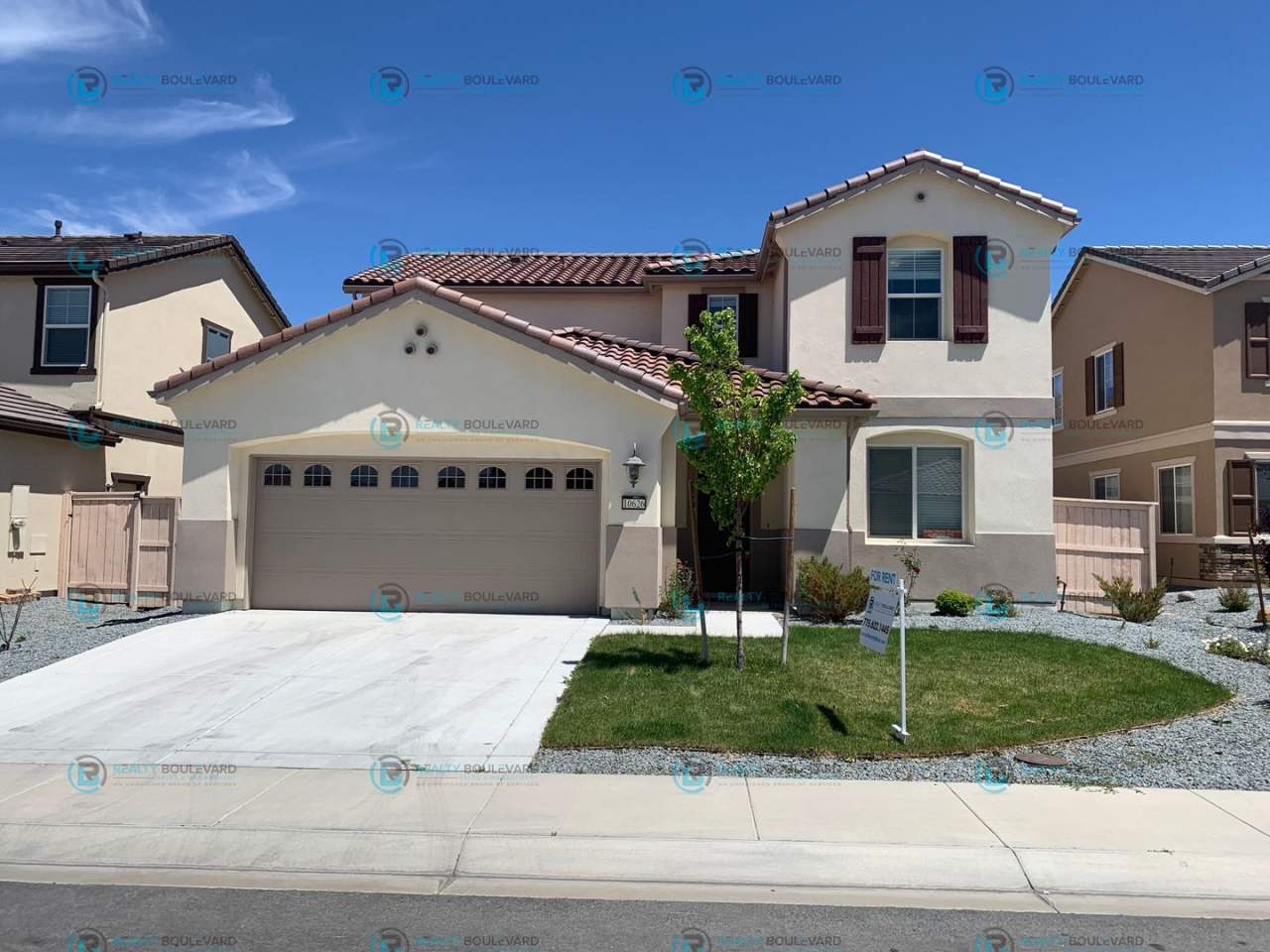 Stunning 3-Bedroom Home with 3-Car Garage in Damonte Ranch – Spacious, Stylish  Perfect for Entertaining!!