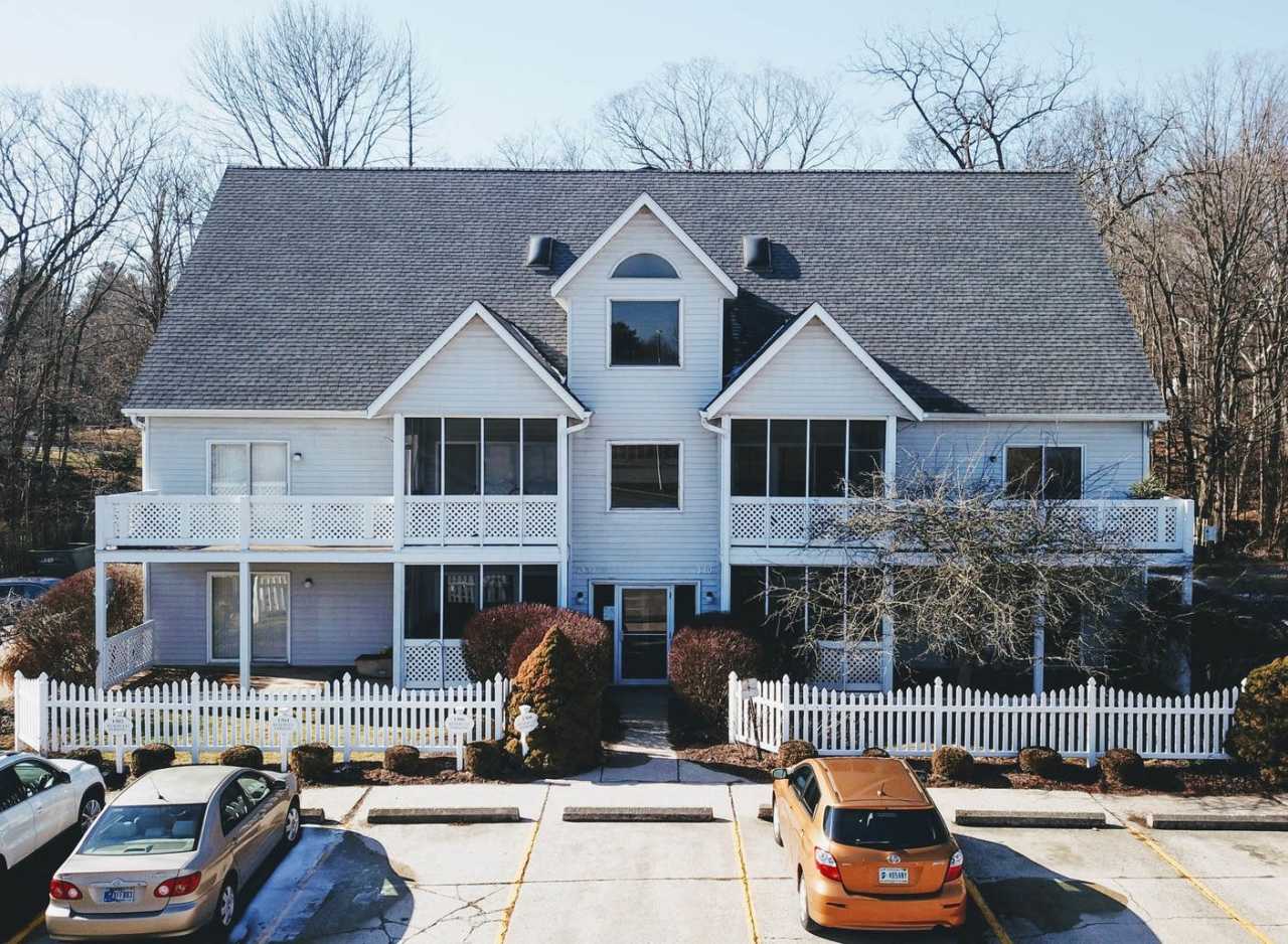 1318 S College Mall Rd