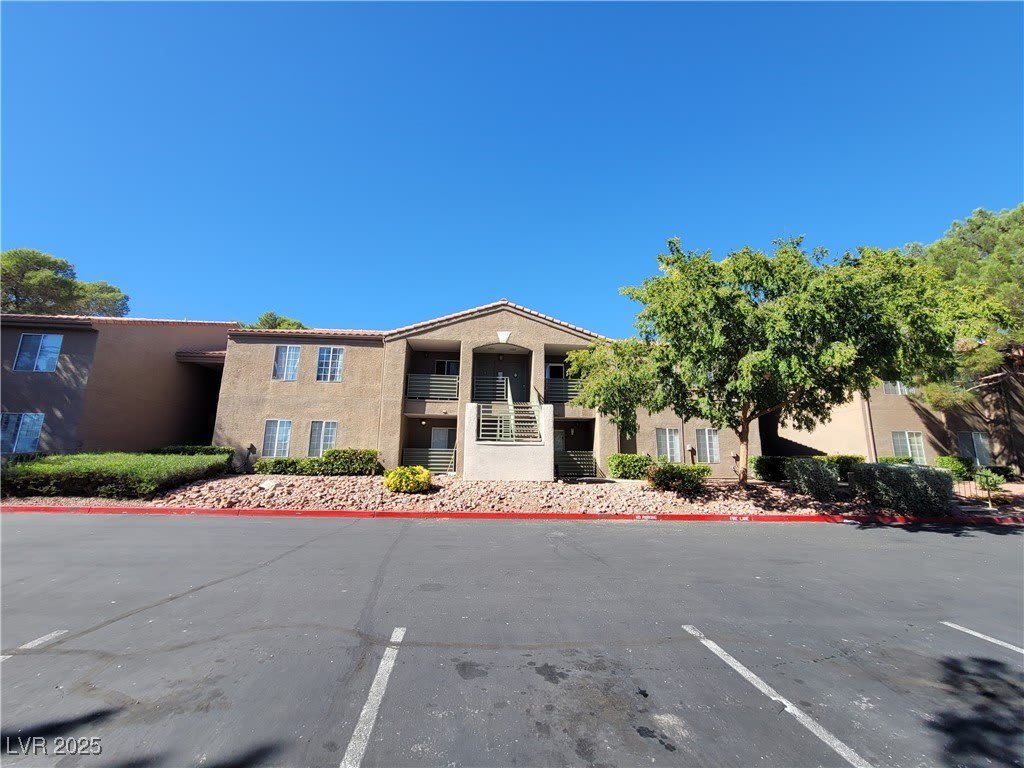 2121 BLUE BREEZE Drive