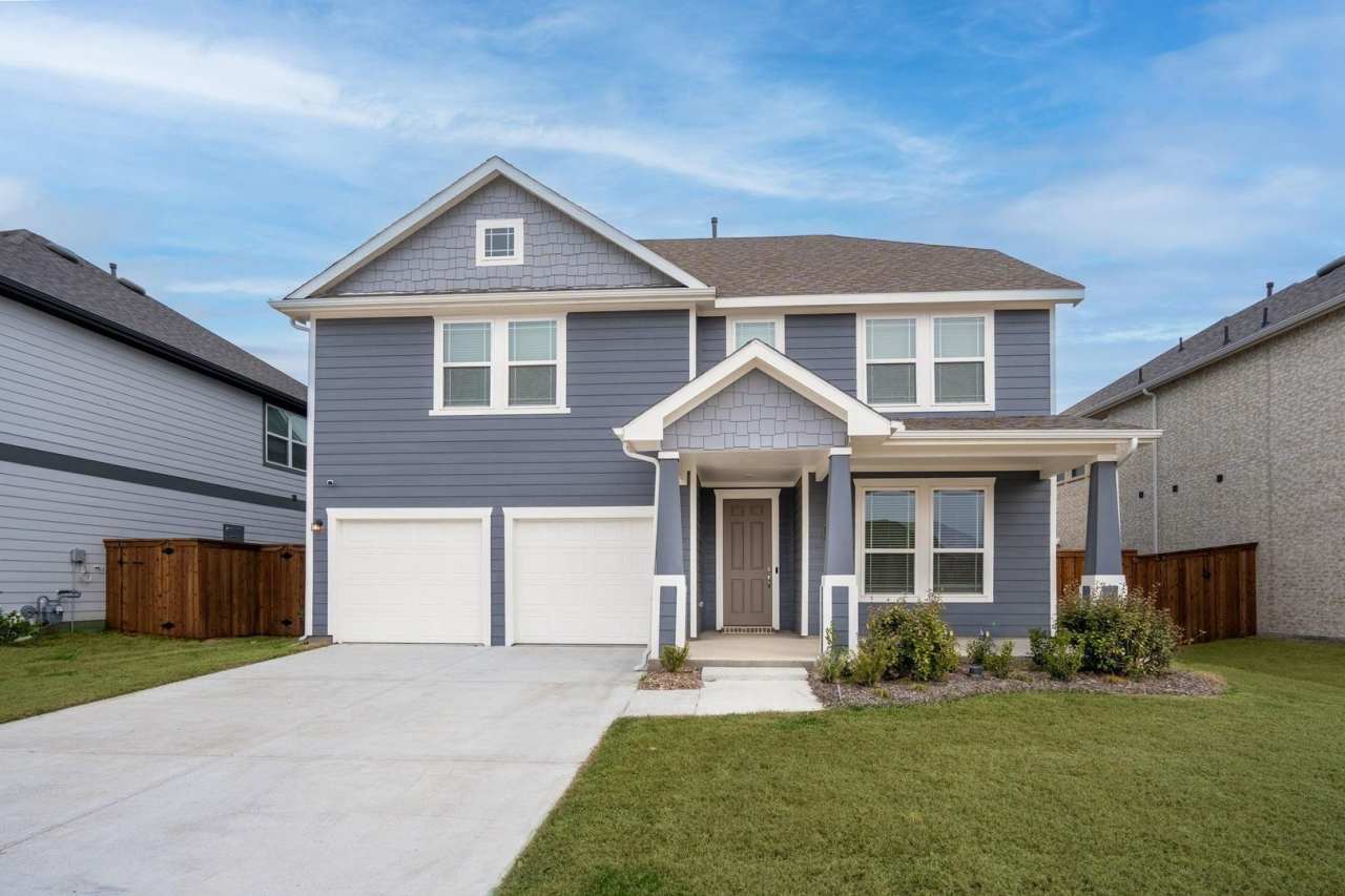 Modern Waterscape 4-Bedroom with Study, Game Room, and Community Amenities