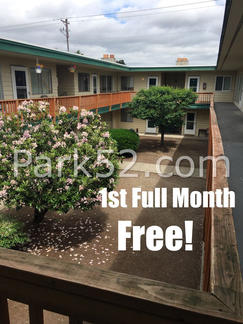 1st Full Month= Free! Bottom Floor 2 Bedroom 1 Bathroom Apartment in Tacoma