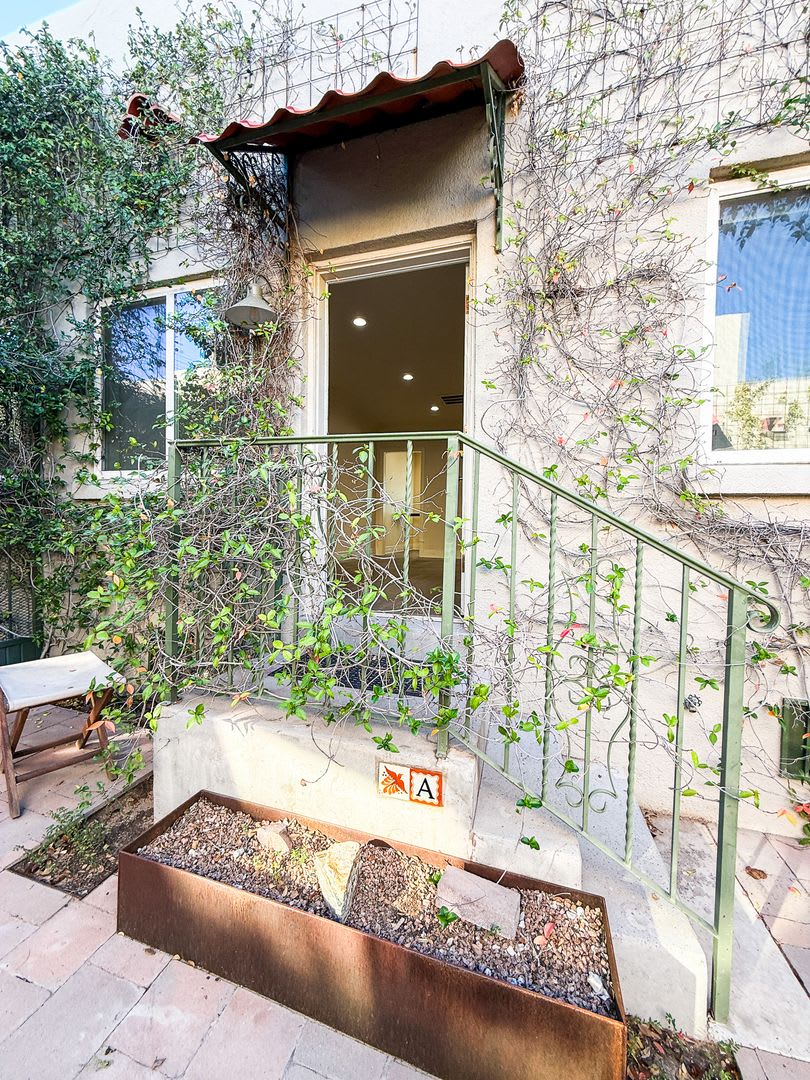 Apartment located near University/Medical complex