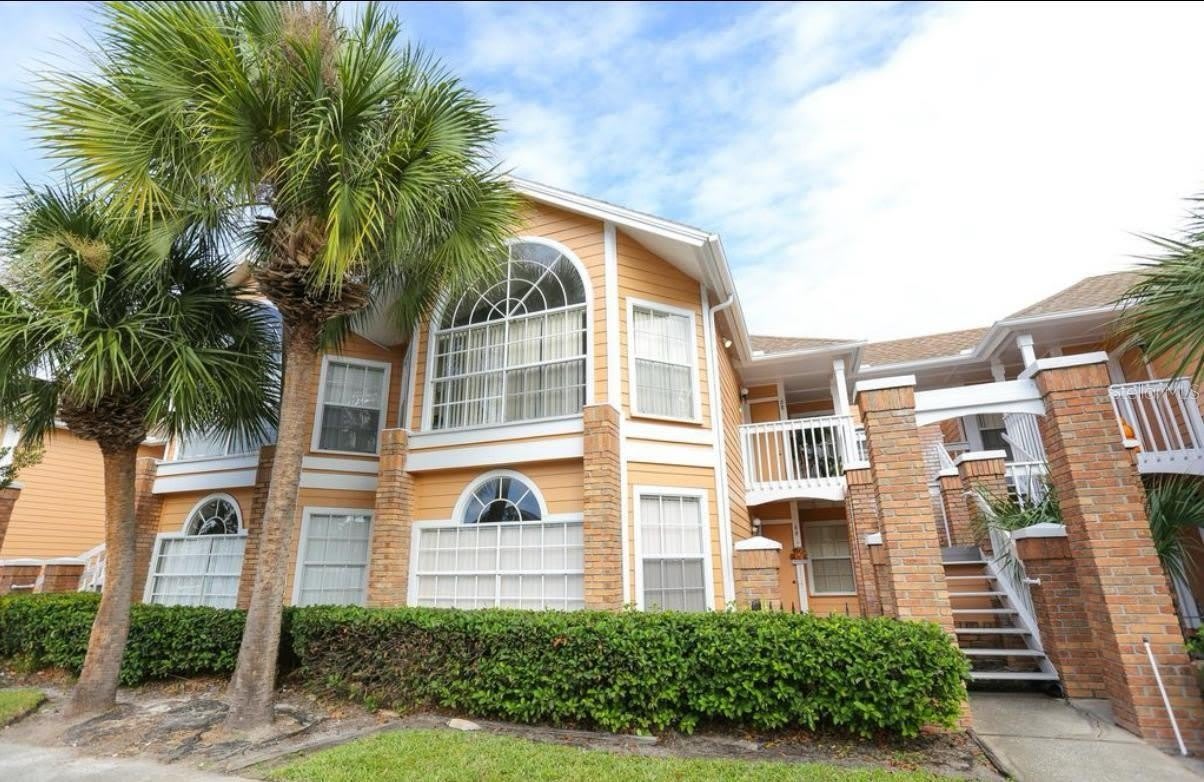 2492 SWEETWATER CLUB CIRCLE