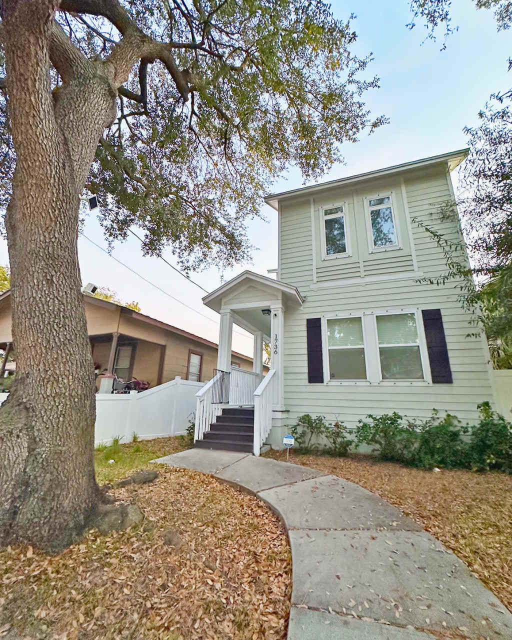 1736 West Walnut Street