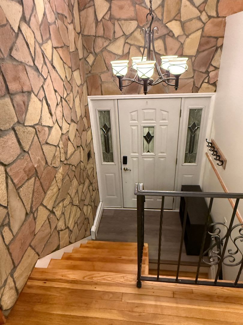 Charming 3BR apartment in East Meadow