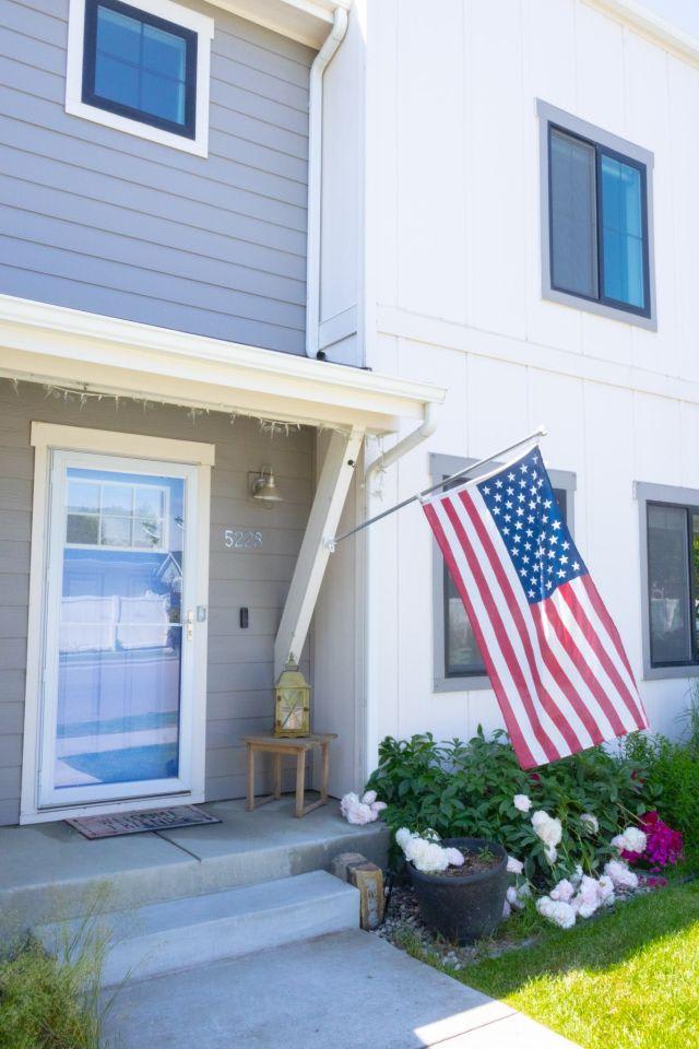 5228 Golden Hollow Rd