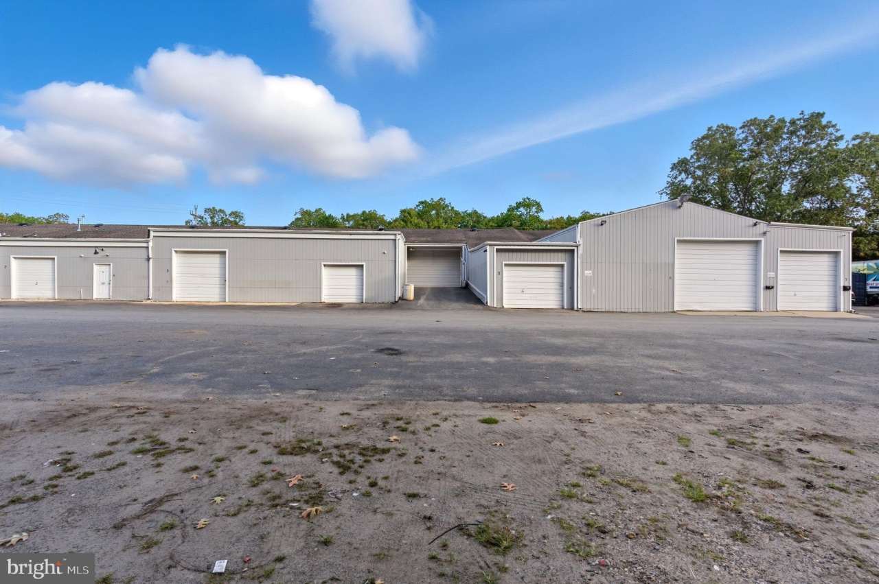 534 WHITESVILLE Road