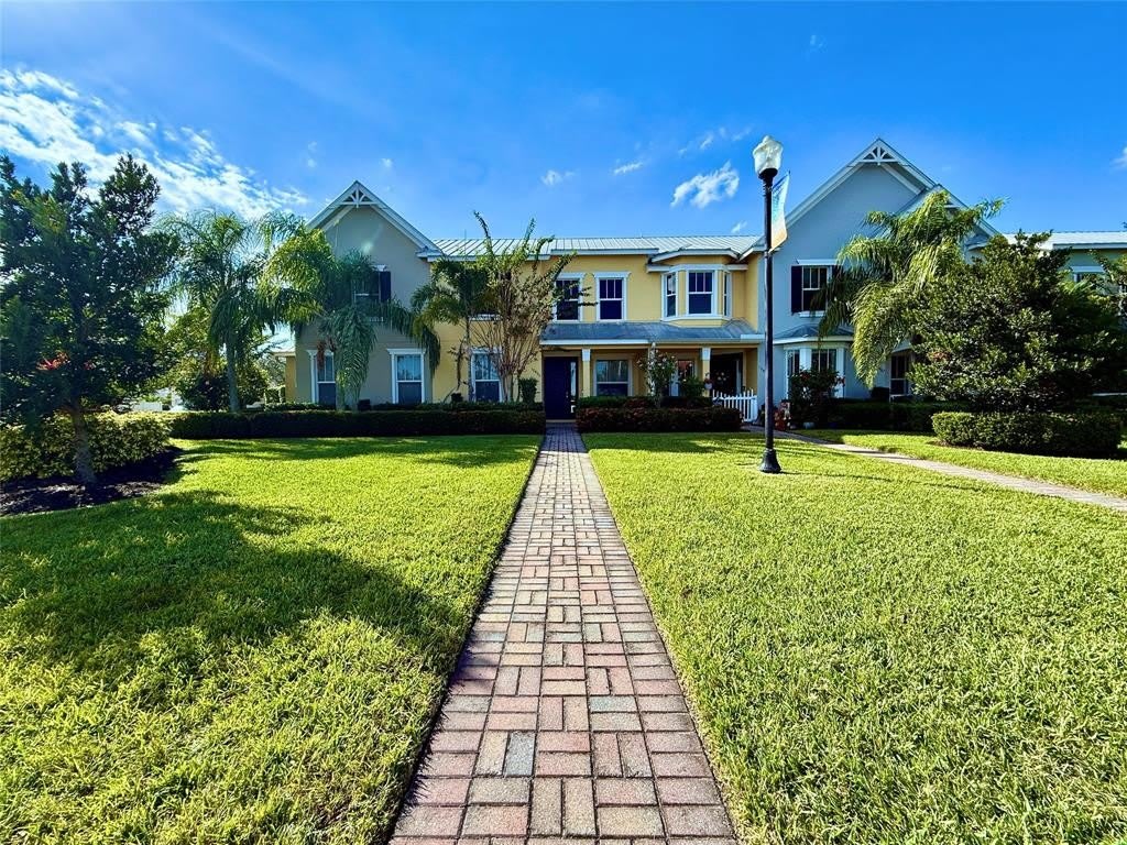 10495 SW West Park Ave