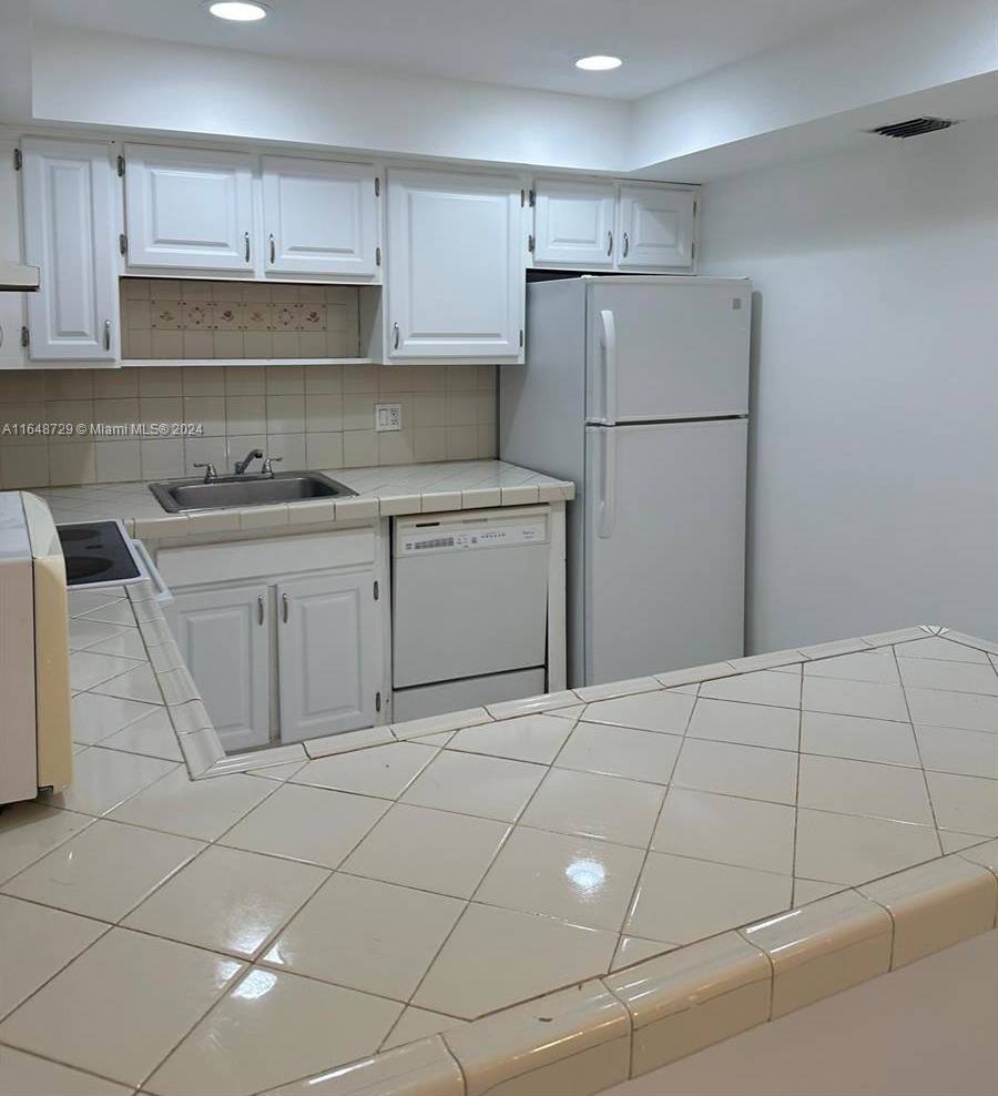 1307 Partridge Close