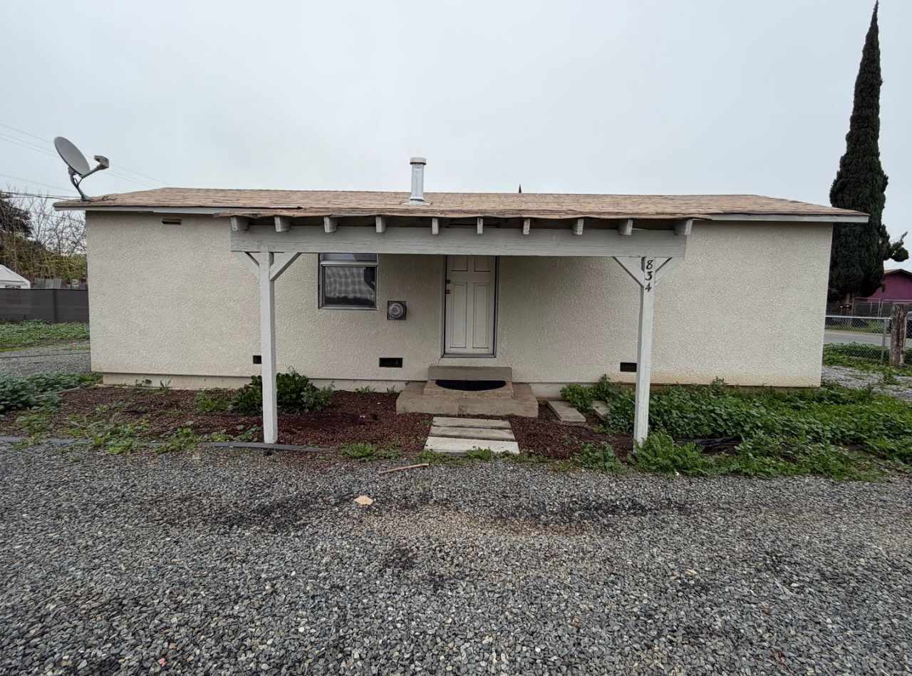 Cute home for rent in Exeter!