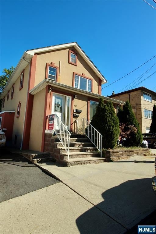 513 Fairview Terrace 2