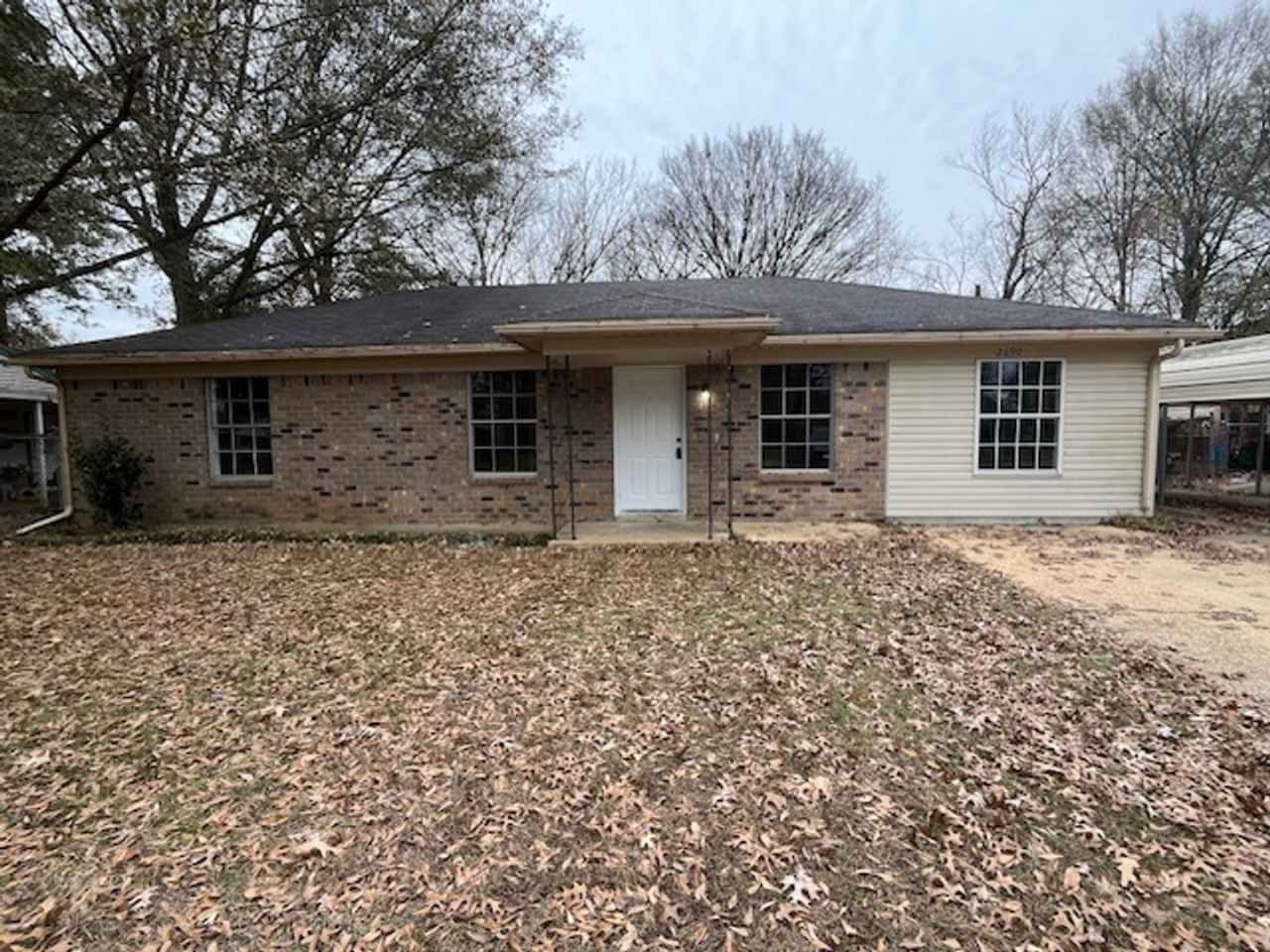 Renovated 3 Bedroom 1 Bath Home for Rent! with Detached Garage!