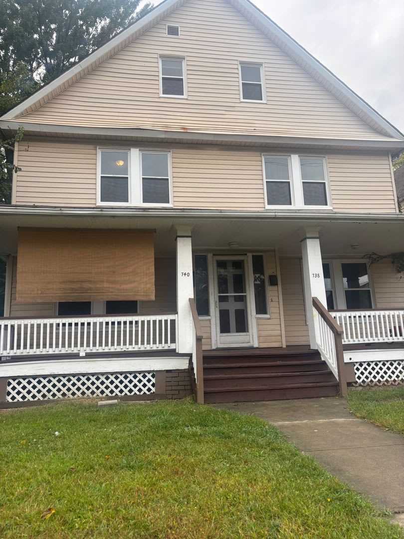 4bd Side by Side Duplex - Water/Sewer Included