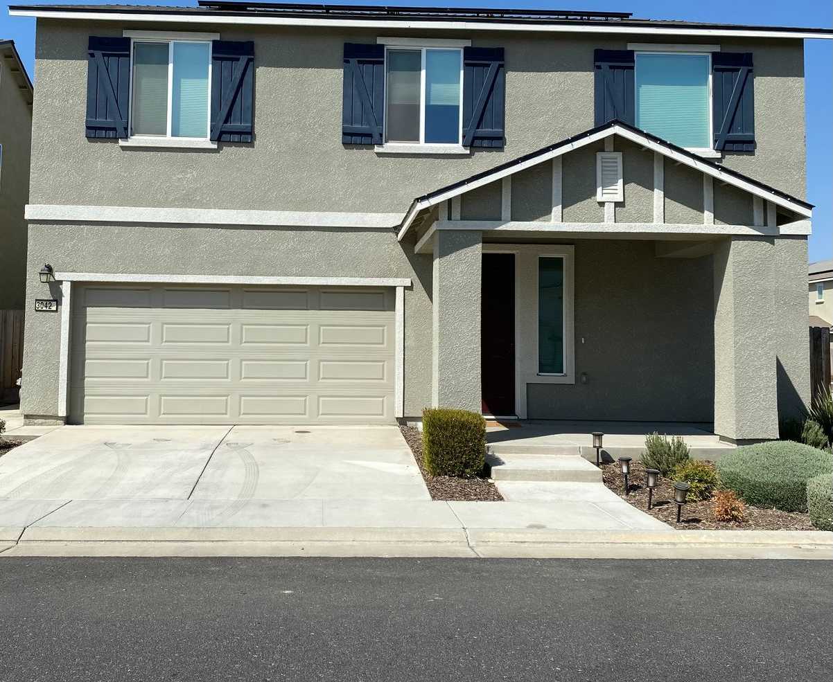 Lovely Home for rent in Visalia, Ca