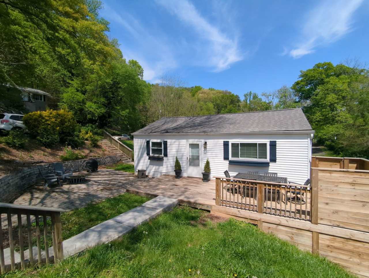 CUTE 2 Bedroom House in St Elmo