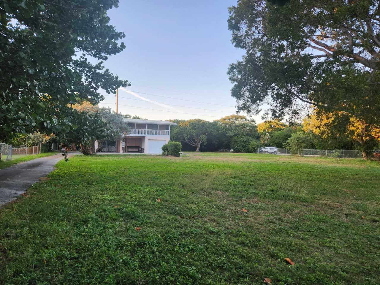 27 Seaside Ave. Avenue