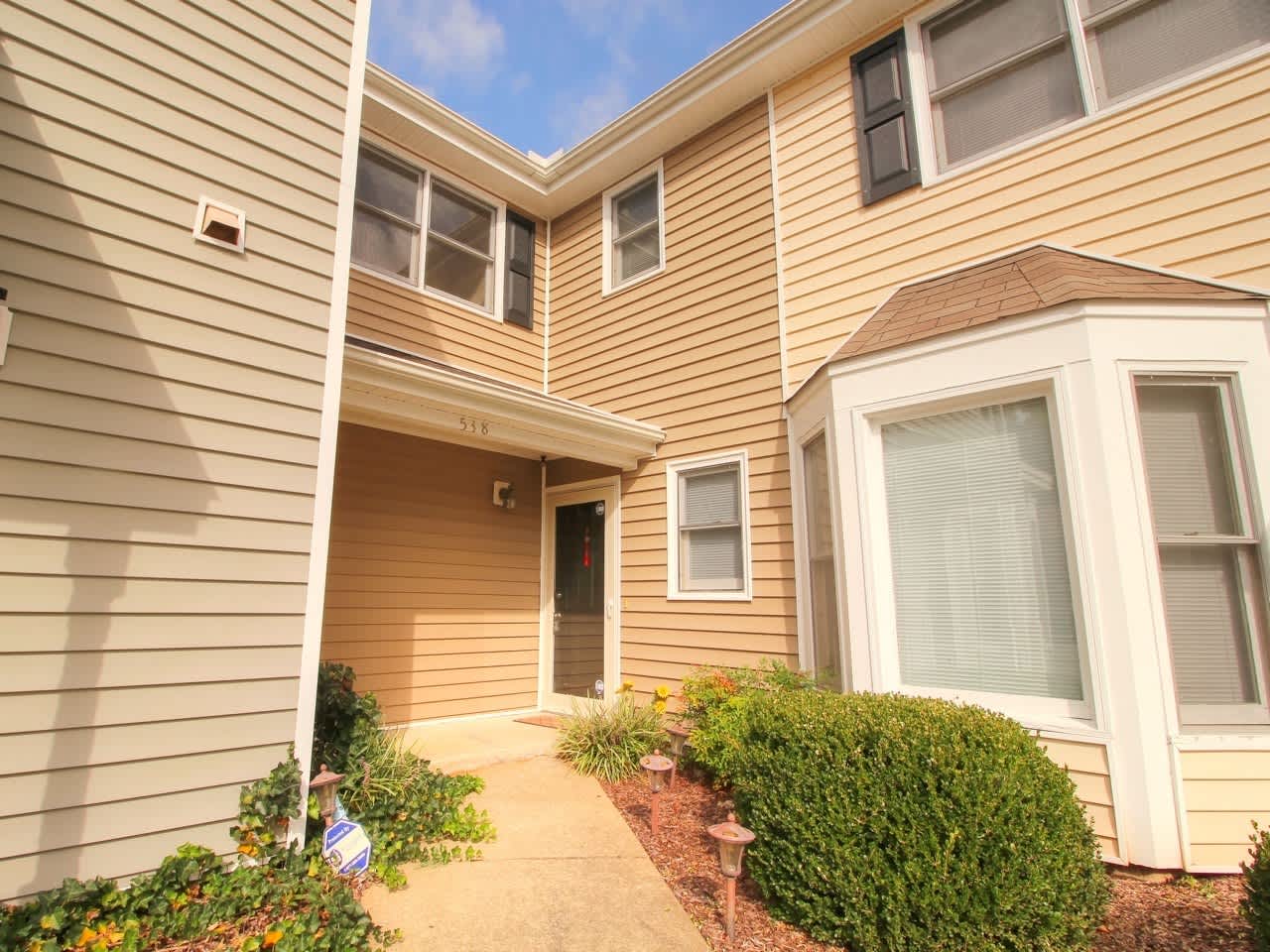 Nice 3 bedroom 2 bath town home in SW Durham: Available July 10th