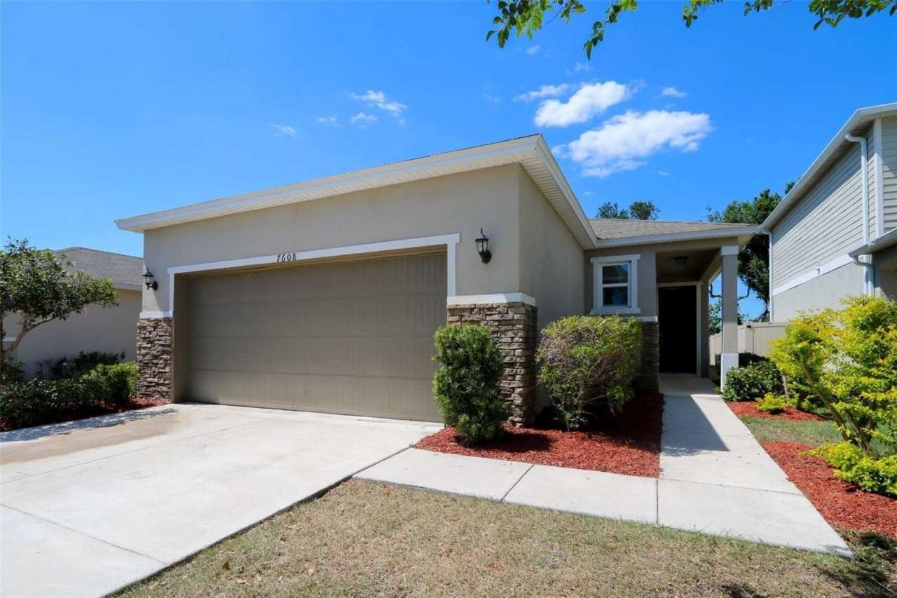 7608 SUNSHINE BRIDGE AVENUE