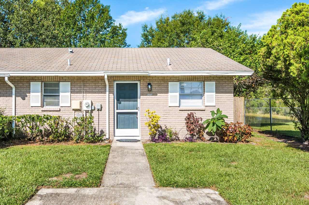 Renovated Apartment in the Heart of Carollwood