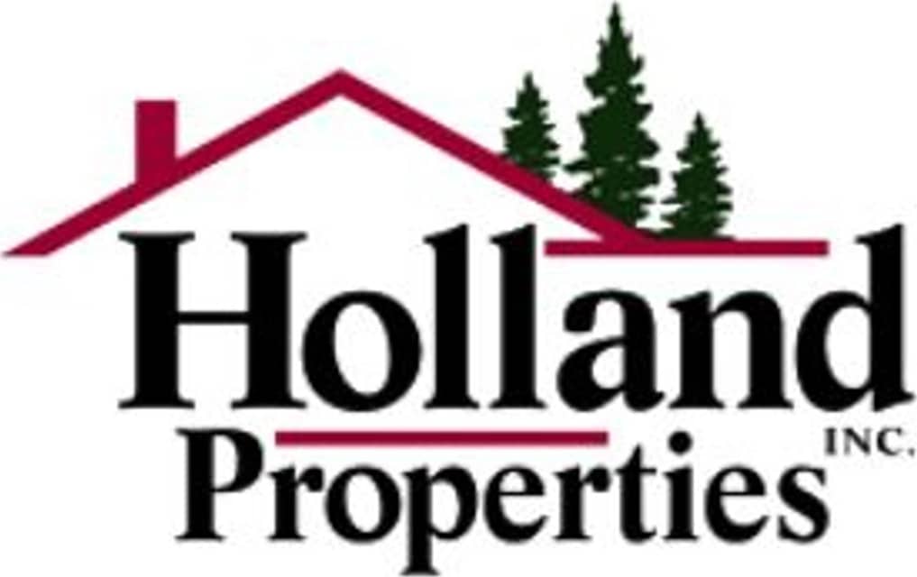 COMING SOON! Bright  Spacious 3-Bedroom Home!!! 1 Application in process as of 5/22