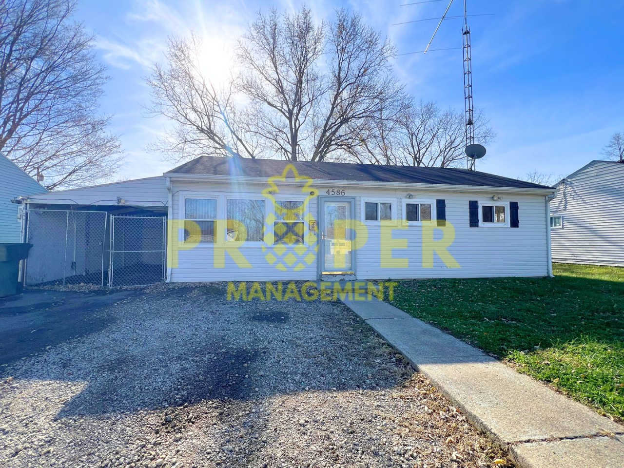 3 bedrooms 1 bathroom ranch style house