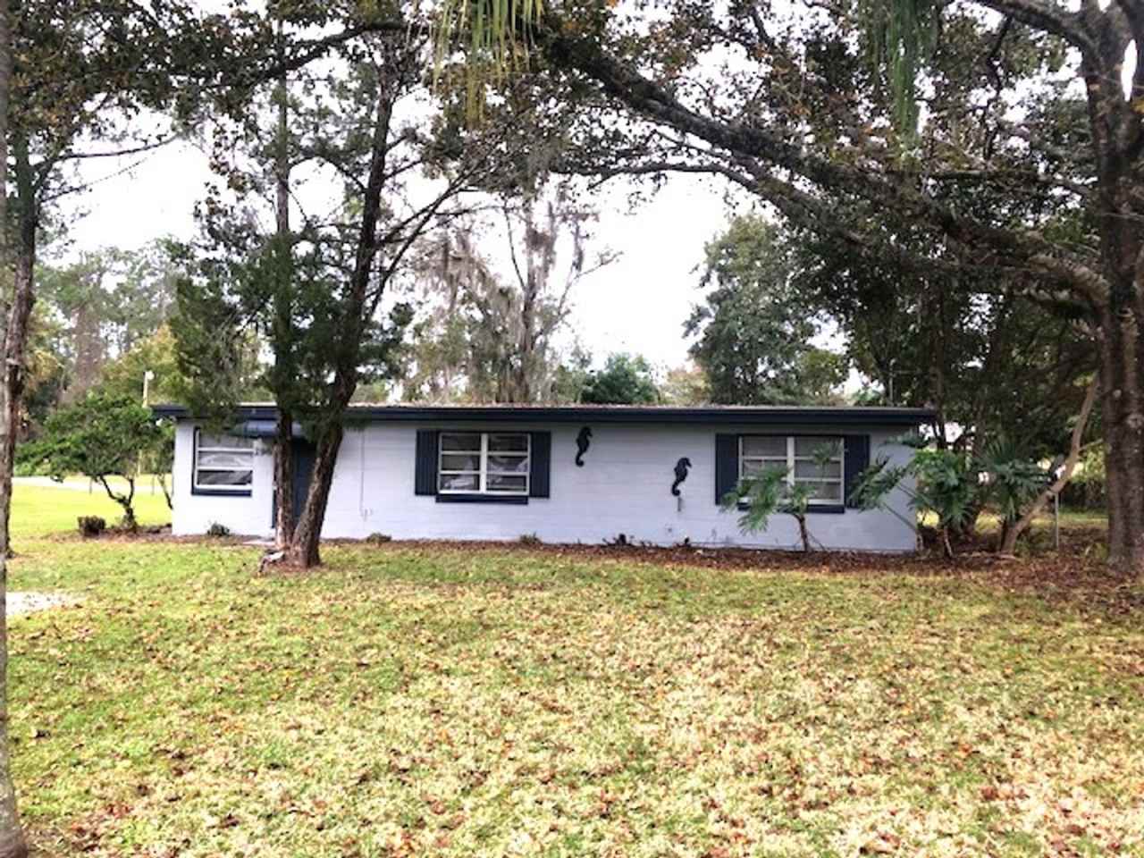 2 Bedroom / 1 Bath Lake Mary Home Available Now!