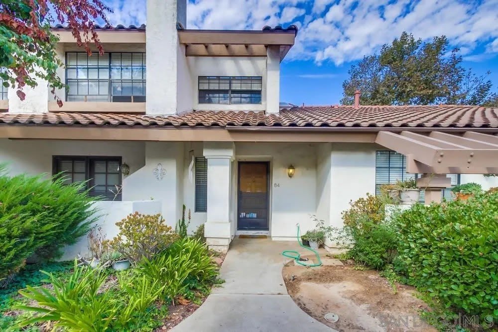 1651 S Juniper unit: 84