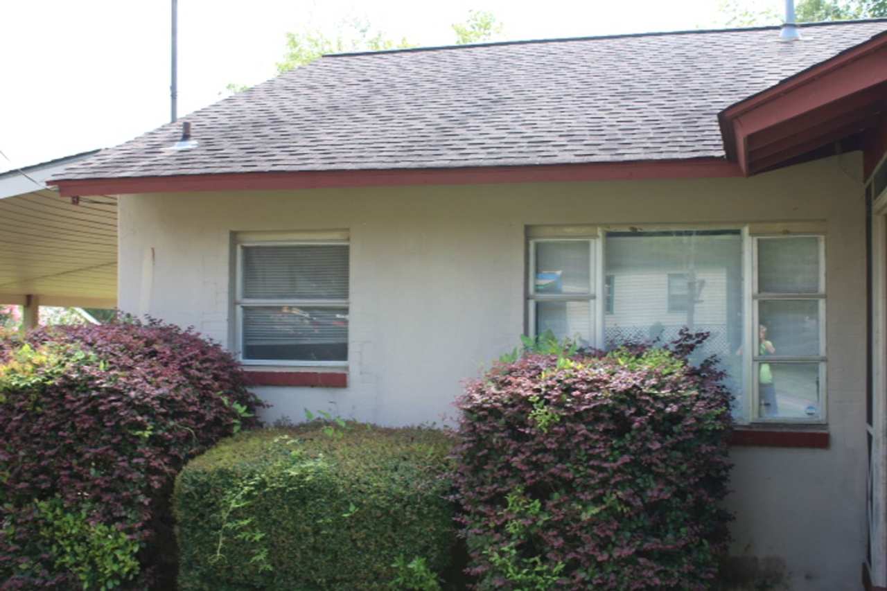 Charming 2 bedroom home in heart of Marianna