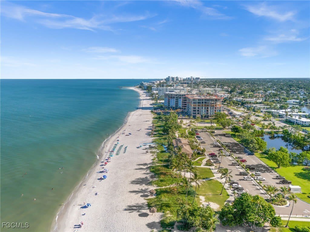 1300 Gulf Shore Boulevard N unit: 701