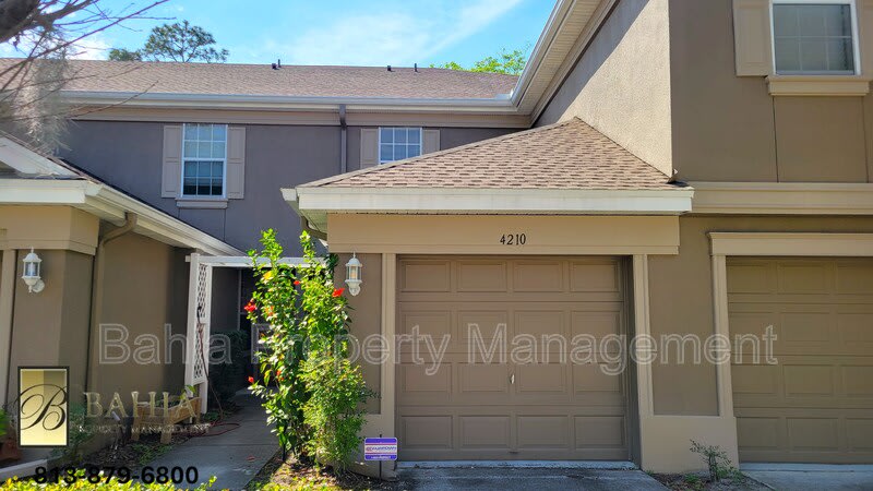 4210 Bismarck Palm Dr