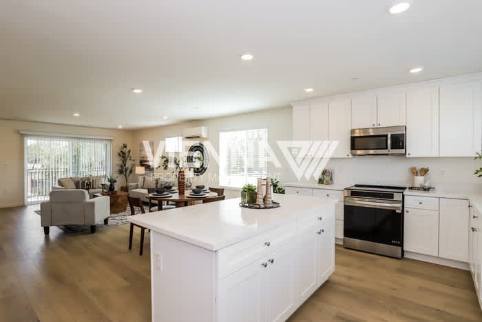 7996 Quiet Knolls Drive