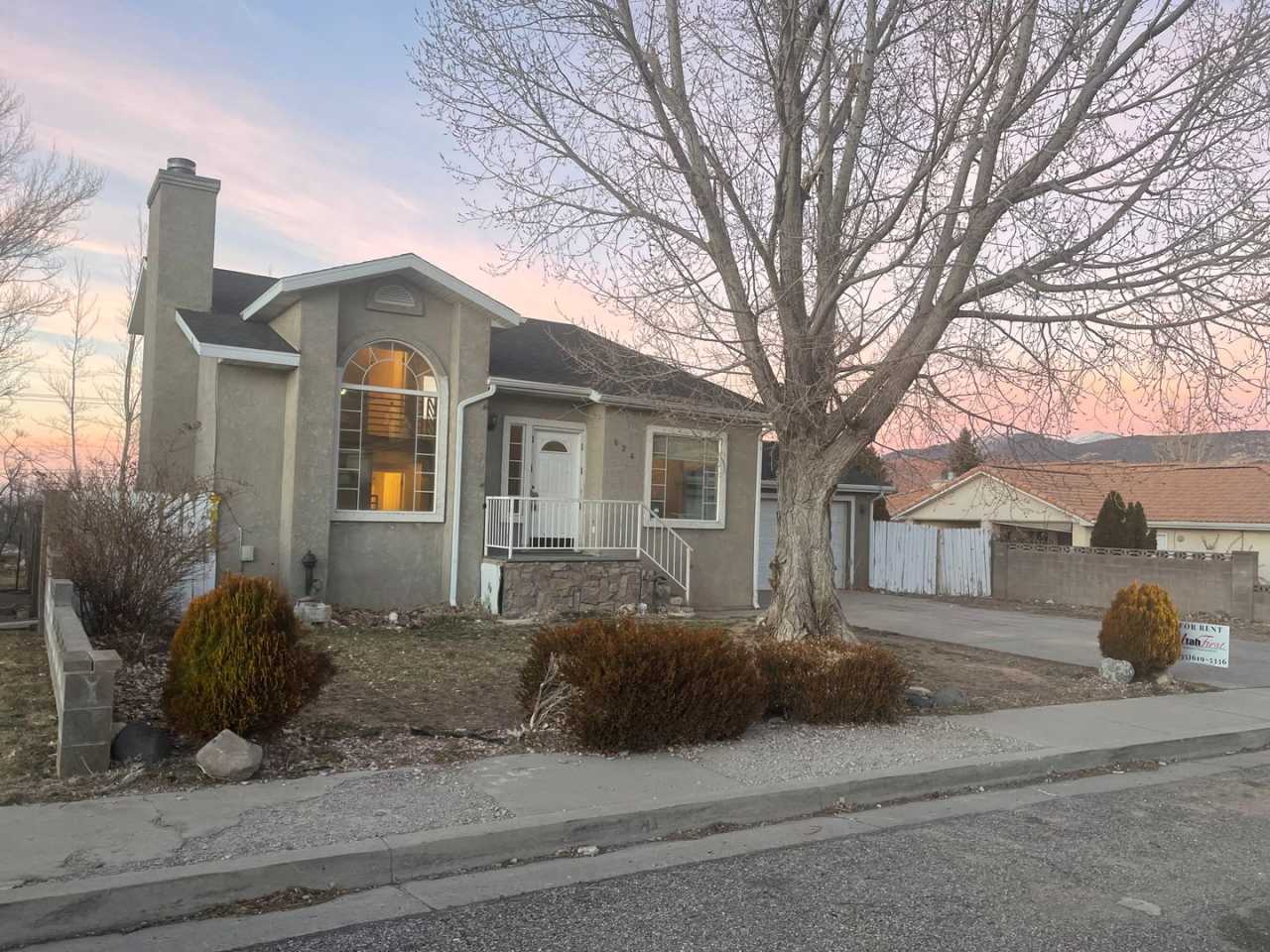 PET FRIENDLY OPTION.