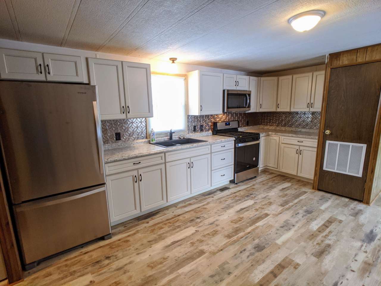 1101 East 18 1/2 Street