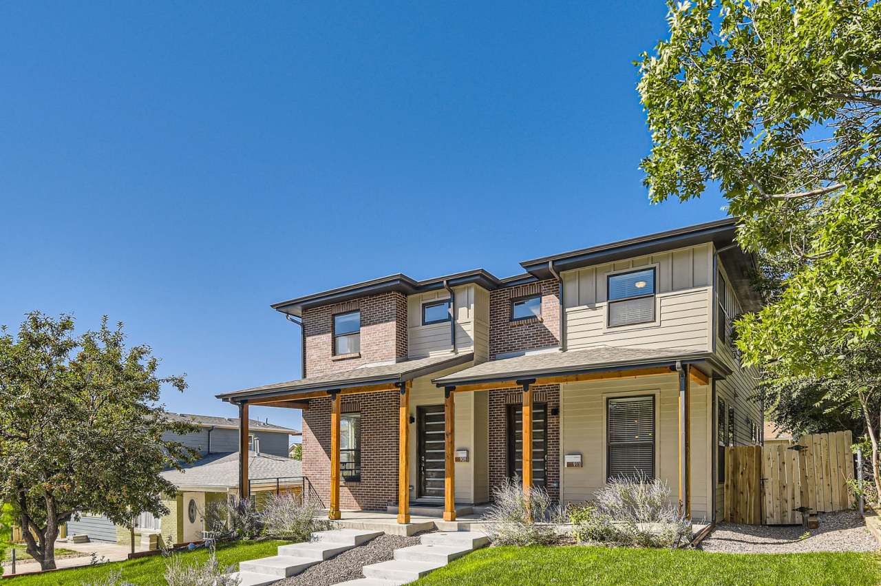 Modern 5 Bedroom Home for Rent!