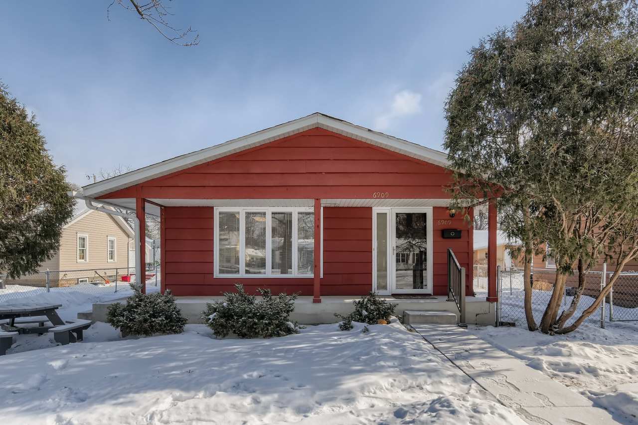 6909 Russell Avenue South