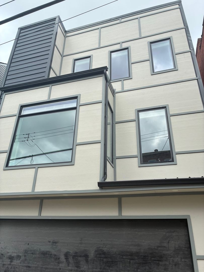 Extravagant New Construction in Polish Hill – A Must-See Luxury Rental!