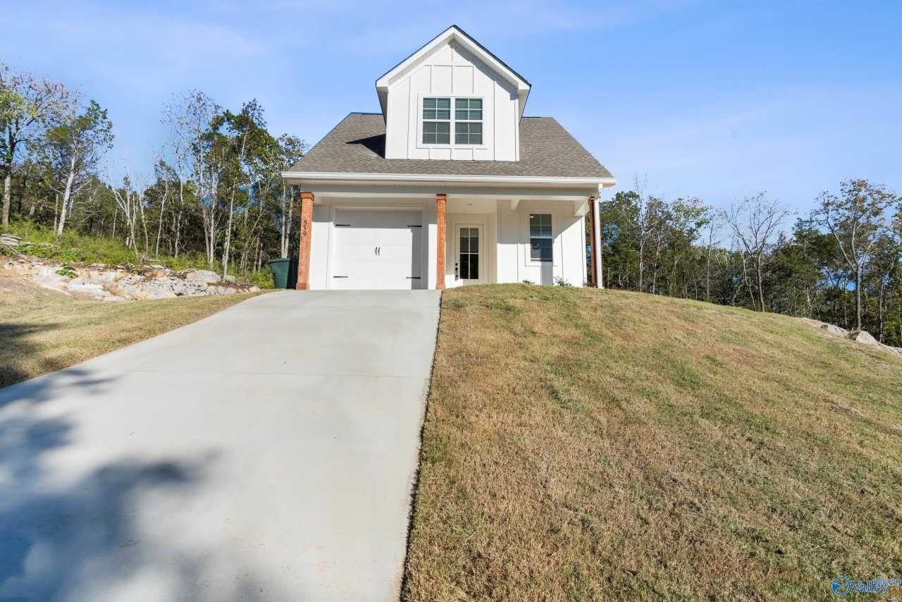 559 Farmingdale Road