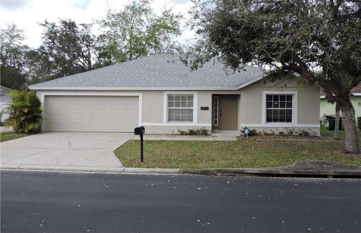 321 PARADISE WOODS PLACE