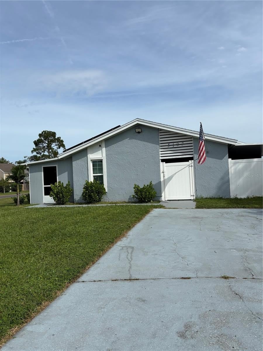 5107 SPRINGWATER COURT